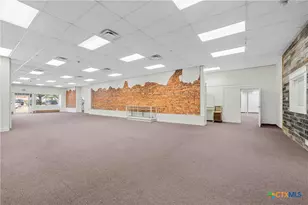 107 W Main St, Cameron, TX 76520 - Photo 12