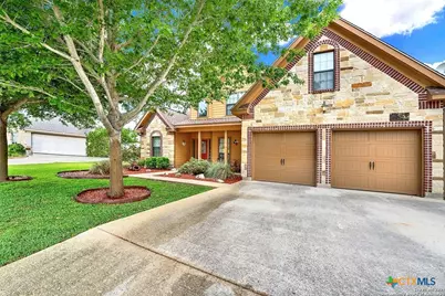 109 Park Way, Poth, TX 78147 - Photo 2