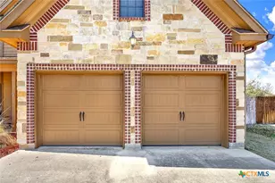 109 Park Way, Poth, TX 78147 - Photo 6