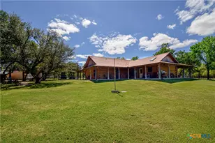 358 W County Rd 3069, Lampasas, TX 76550 - Photo 6