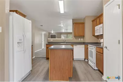7415 Copper Mesa, Converse, TX 78109 - Photo 8