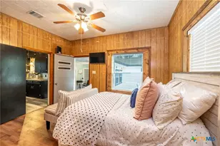 104 N Bright St, Gonzales, TX 78629 - Photo 18