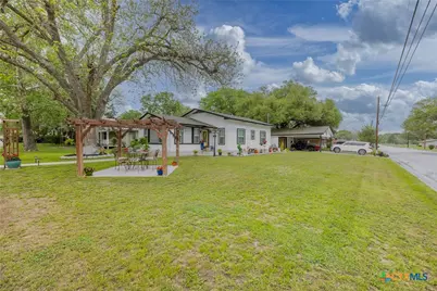 104 N Bright Street, Gonzales, TX 78629 - Photo 1
