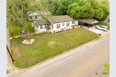 104 N Bright Street, Gonzales, TX 78629 - Photo 30