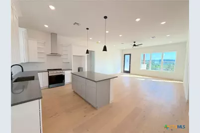 420 Sendera Hills Drive, Canyon Lake, TX 78133 - Photo 10