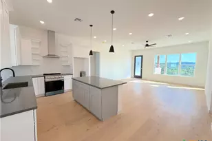 420 Sendera Hls Dr, Canyon Lake, TX 78133 - Photo 10