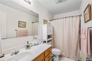 123 & 125 6th St, Vanderbilt, TX 77991 - Photo 18