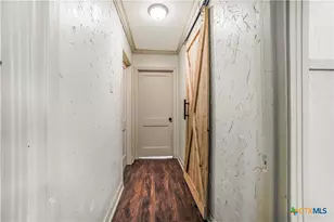 704 Maple, Yoakum, TX 77995 - Photo 12