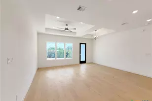 508 Sendera Vly Dr, Canyon Lake, TX 78133 - Photo 8