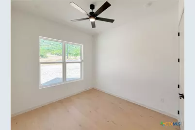 508 Sendera Valley Drive, Canyon Lake, TX 78133 - Photo 14