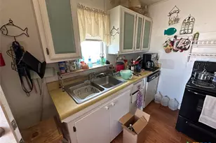 415 S 15th St, Port O'Connor, TX 77982 - Photo 12