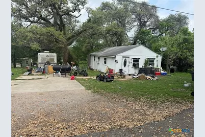 103 Reiffert Street, Cuero, TX 77954 - Photo 8