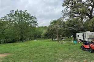 103 Reiffert St, Cuero, TX 77954 - Photo 2