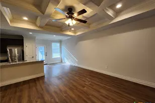 326 Untermaier, New Braunfels, TX 78130 - Photo 4