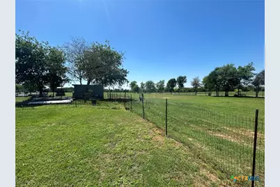 5320 US Highway 77, Rockdale, TX 76567 - Photo 20