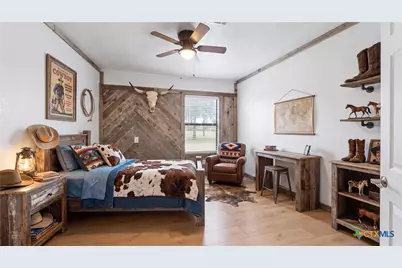 1229 State Highway 304, Gonzales, TX 78629 - Photo 22