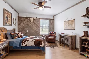 1229 State Hwy 304, Gonzales, TX 78629 - Photo 22