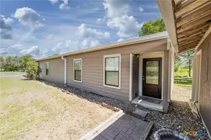 1229 State Hwy 304, Gonzales, TX 78629 - Photo 30