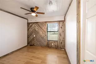 1229 State Hwy 304, Gonzales, TX 78629 - Photo 22