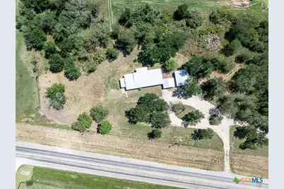 1229 State Highway 304, Gonzales, TX 78629 - Photo 32