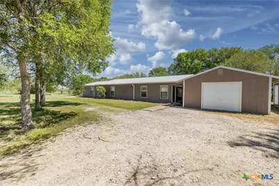 1229 State Highway 304, Gonzales, TX 78629 - Photo 32