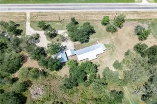 1229 State Hwy 304, Gonzales, TX 78629 - Photo 42