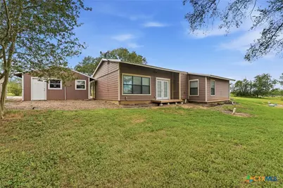 1229 State Highway 304, Gonzales, TX 78629 - Photo 38