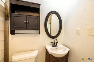 1229 State Hwy 304, Gonzales, TX 78629 - Photo 24