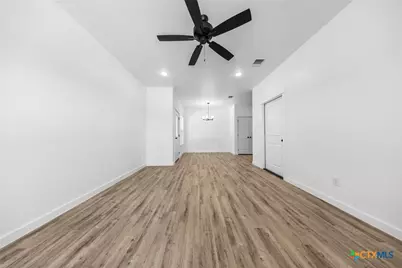 3604 Canvasback Road, Killeen, TX 76542 - Photo 4