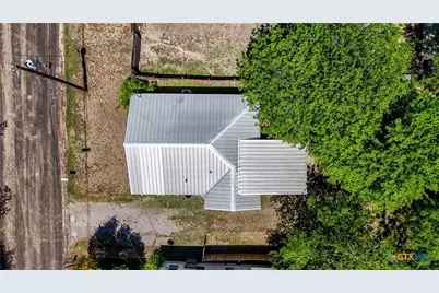 411 Ellis Street, Seguin, TX 78155 - Photo 24