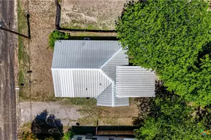 411 Ellis St, Seguin, TX 78155 - Photo 24