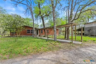 1189 Vivroux Ranch Rd, Seguin, TX 78155 - Photo 1