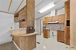 1189 Vivroux Ranch Rd, Seguin, TX 78155 - Photo 18