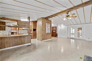 1189 Vivroux Ranch Rd, Seguin, TX 78155 - Photo 22