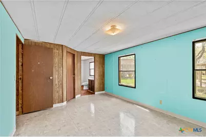 1189 Vivroux Ranch Road, Seguin, TX 78155 - Photo 20