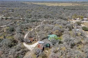 1189 Vivroux Ranch Rd, Seguin, TX 78155 - Photo 34
