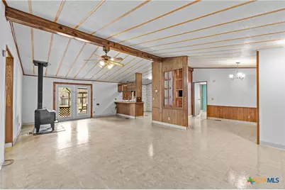 1189 Vivroux Ranch Road, Seguin, TX 78155 - Photo 16