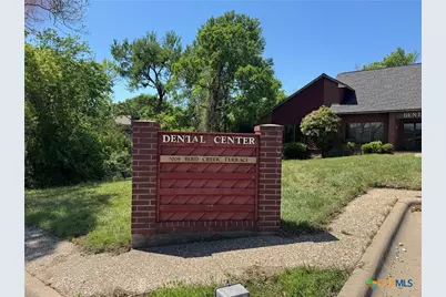 2009 Birdcreek Terrace, Temple, TX 76502 - Photo 4