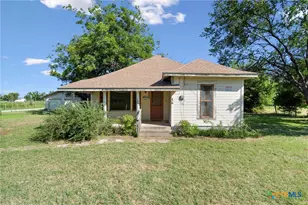 1104 E Umlang St, Thorndale, TX 76577 - Photo 1