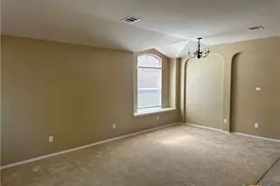 226 Lottie Ln, Harker Heights, TX 76548 - Photo 2