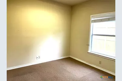 1915 S Austin Avenue #111-112, Georgetown, TX 78626 - Photo 4