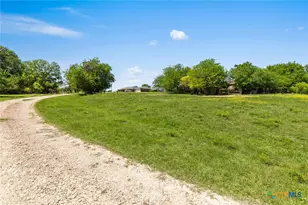10514 Hunt Hill Rd, Rogers, TX 76569 - Photo 8