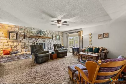 1024 Backstrom Crossing, Belton, TX 76513 - Photo 6