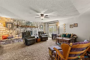 1024 Backstrom Crossing, Belton, TX 76513 - Photo 6