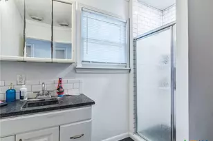 1000 Advance St, San Marcos, TX 78666 - Photo 22