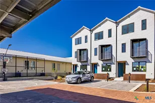 105 Lively Ln, San Marcos, TX 78666 - Photo 1