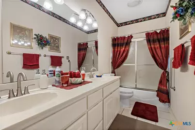 628 Mission View Court, New Braunfels, TX 78130 - Photo 30