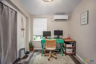 807 W Dallas Ave, Seadrift, TX 77983 - Photo 34