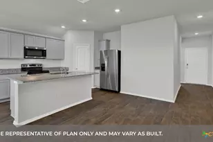 1050 Argonne Frst, Seguin, TX 78155 - Photo 8