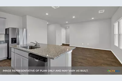 1050 Argonne Forest, Seguin, TX 78155 - Photo 12